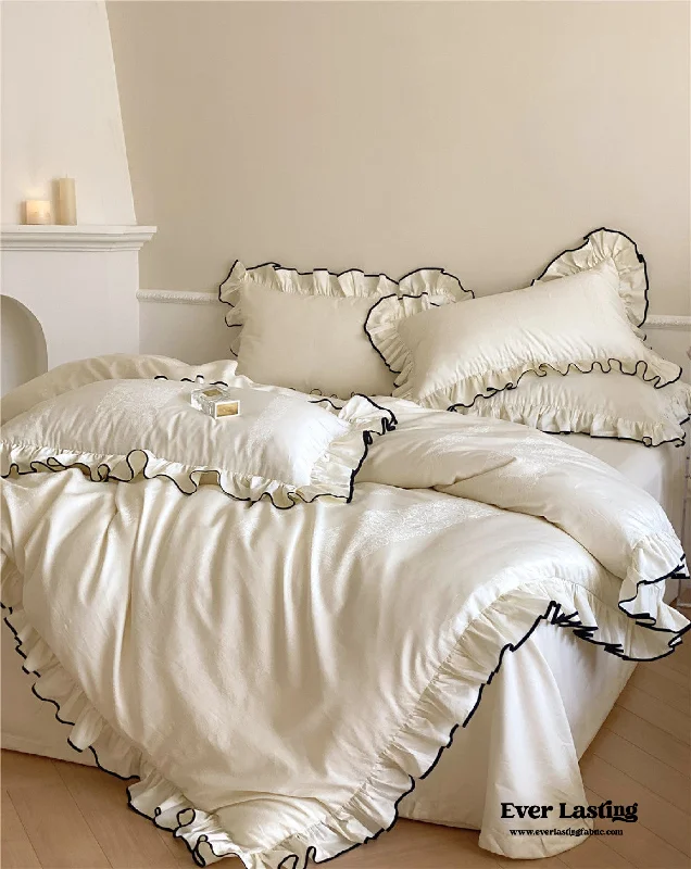 Silky Ruffle Duvet Cover