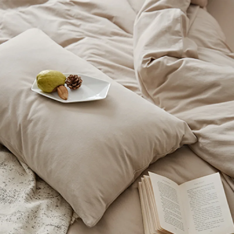 Solid Pillowcases / Beige