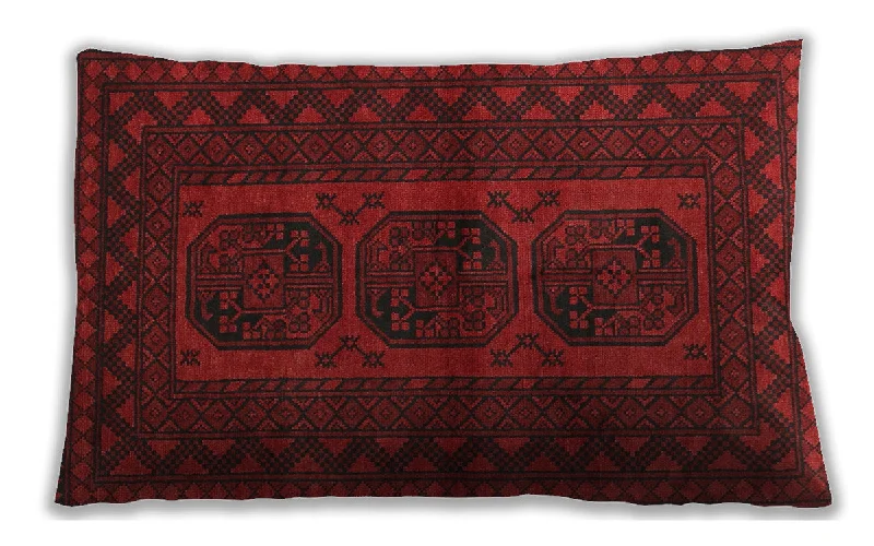 Traditional Classic Indoor Outdoor Rectangular Red Lumbar Throw Pillow, 13 inch by 19 inch, lbtr964